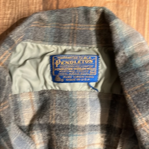 Pendleton Flannel - Picture 2 of 4
